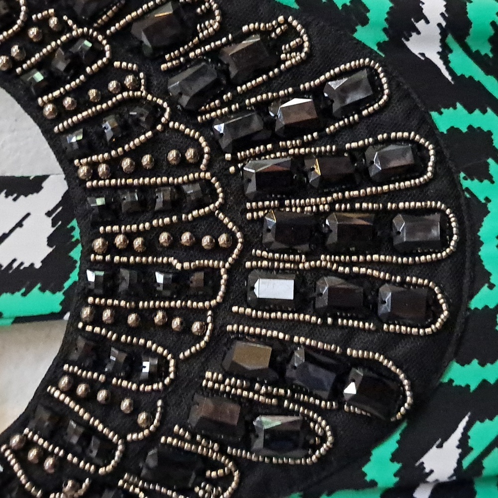International Concepts Green/Black/White Bead & Gem Formal Dress. Size Small NWT - Picture 12 of 14